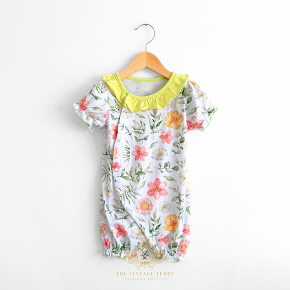 NWT Pretty Girls Romper One-piece Short Sleeve Bubble Floral Lime 0-3M - Picture 1 of 2